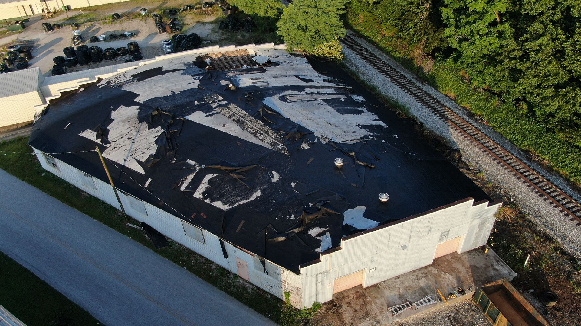 louisville commercial roof leak repair